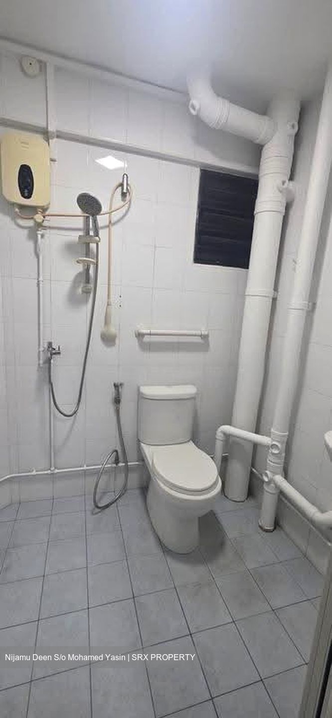 Blk 248 Jurong East Street 24 (Jurong East), HDB 4 Rooms #635133701